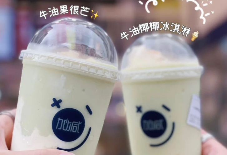 mg冰球突破茶饮：别羡慕别人的奶茶店生意好，他们都